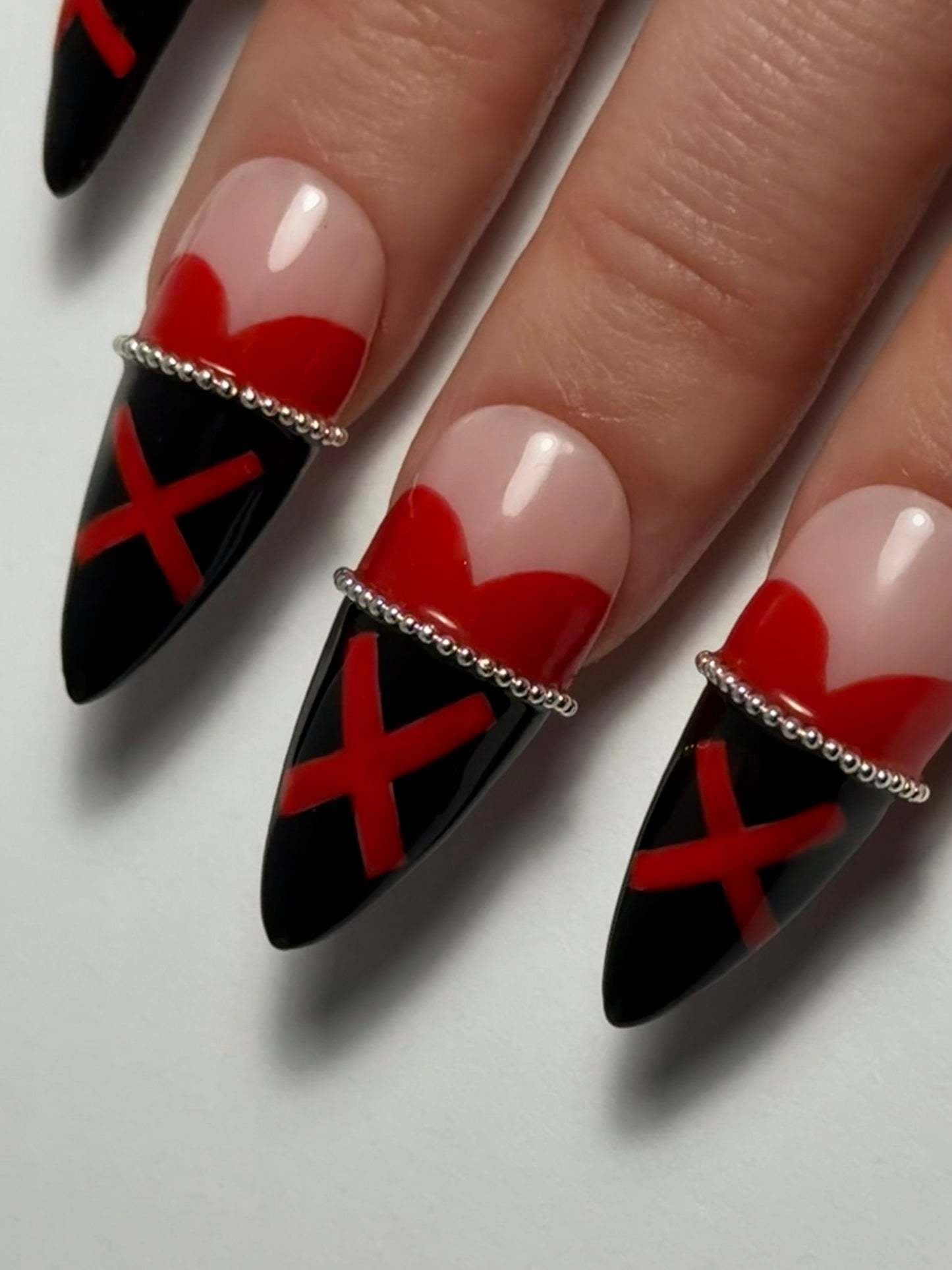 ANTI-VALENTINE